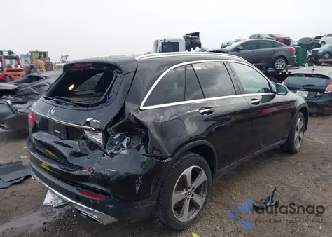 2018 Mercedes-Benz Glc 300 4Matic from USA, damaged, VIN WDC0G4KB1JV087942